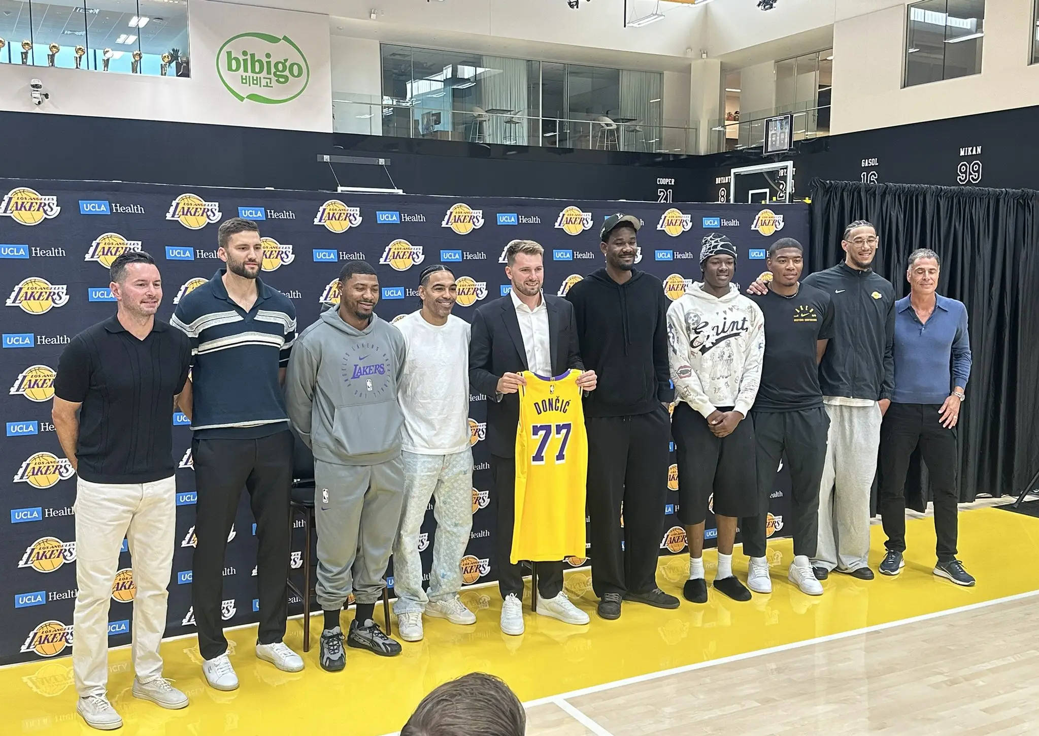 詹姆斯没有祝贺唐西奇 但给他打电话给他一个视频电话