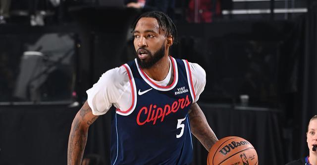 Shams：小德裡克-瓊斯右膝內側副韌帶扭傷 將在六周後復查