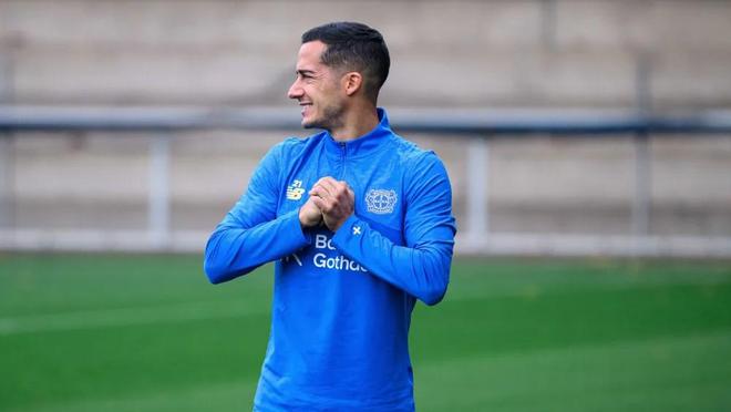 踢球者：巴斯克斯背伤恢复缓慢，理想情况下月底可以复出