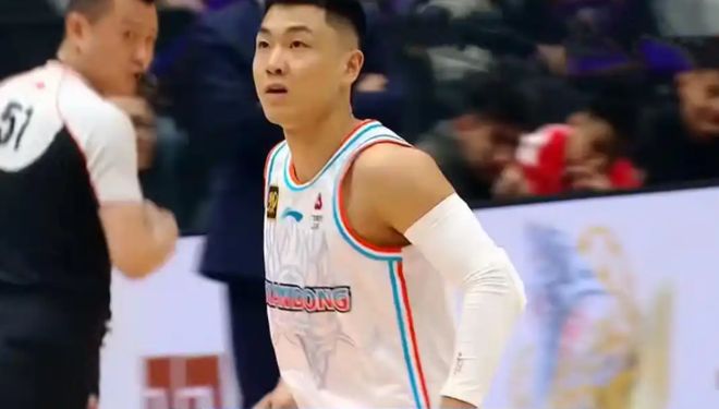 山東u22男籃13分大勝挺進決賽，三將合砍76分，外線三分顯威力！