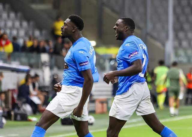 欧冠史诗之夜！3.7万人口小城沸腾：队史首胜 总奖金2460万